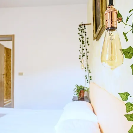 Alojamento de Acomodação e Pequeno-almoço Ad Un Passo Dal Mare Montesilvano Marina